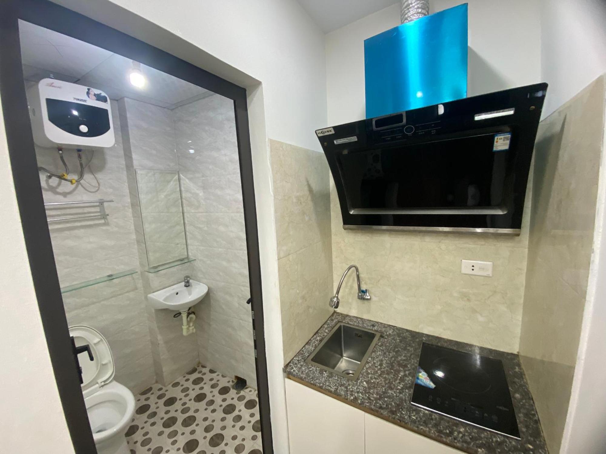 Era Apartment Ham Long Hanoi Kültér fotó