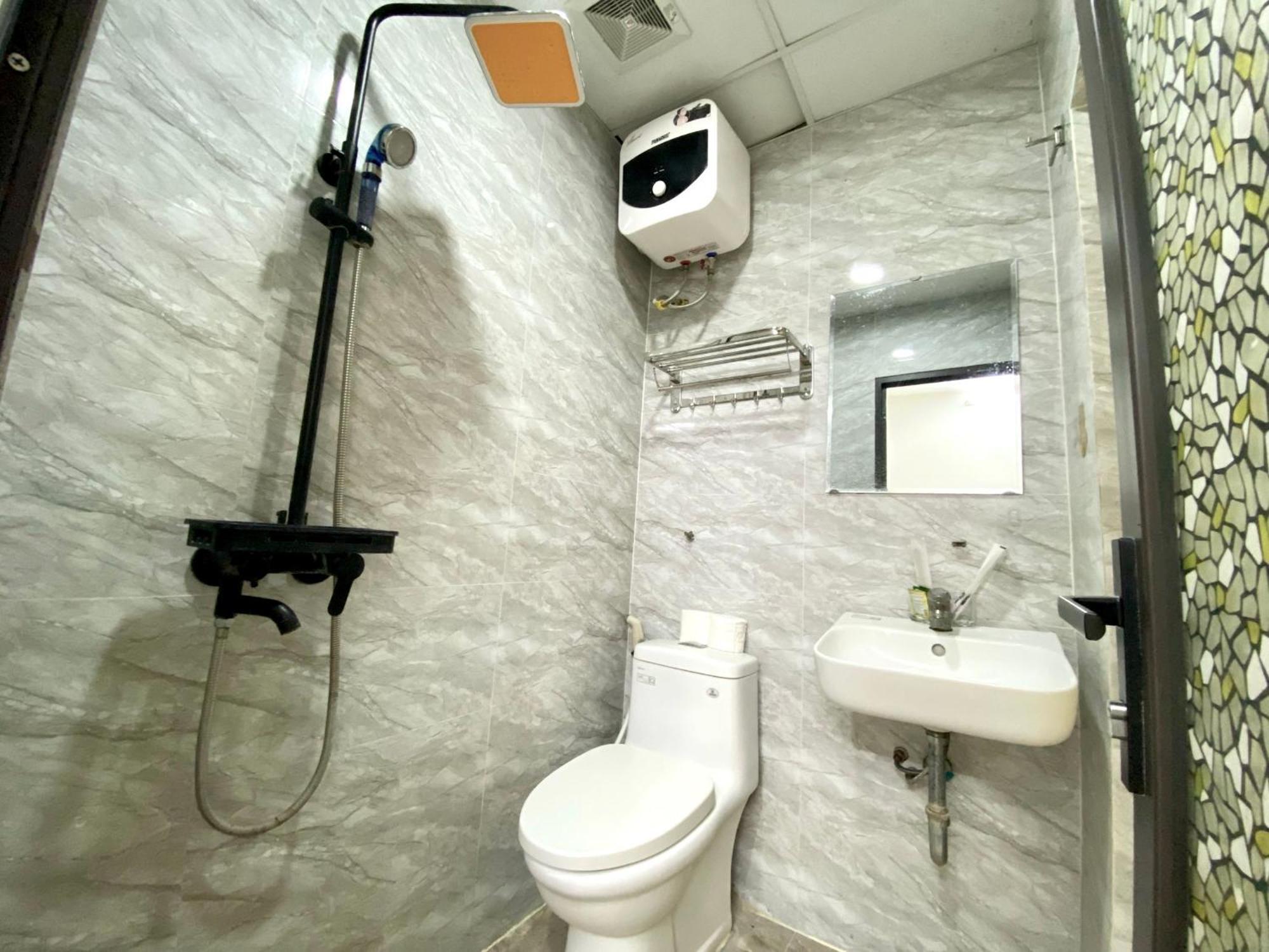 Era Apartment Ham Long Hanoi Kültér fotó