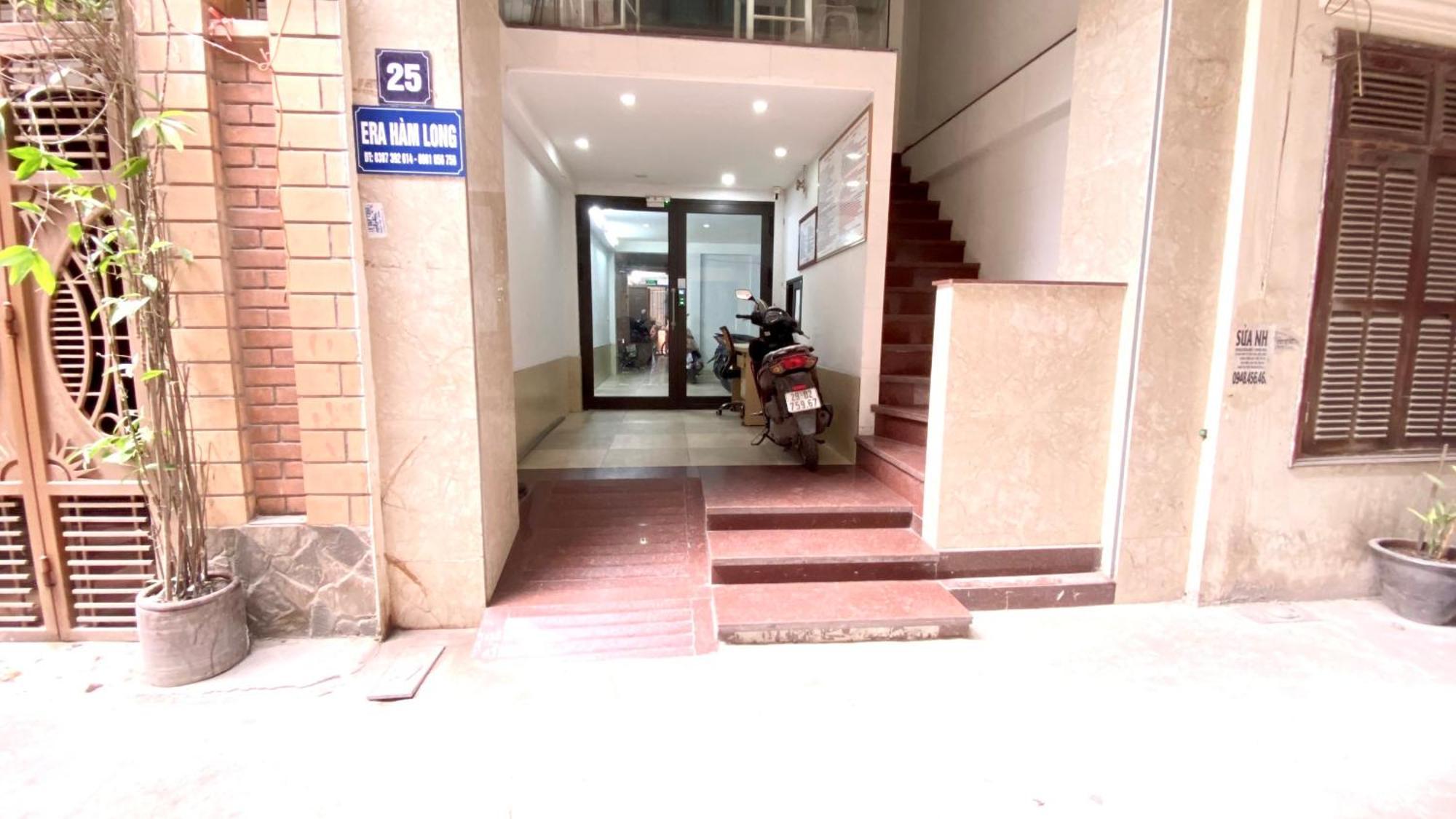 Era Apartment Ham Long Hanoi Kültér fotó