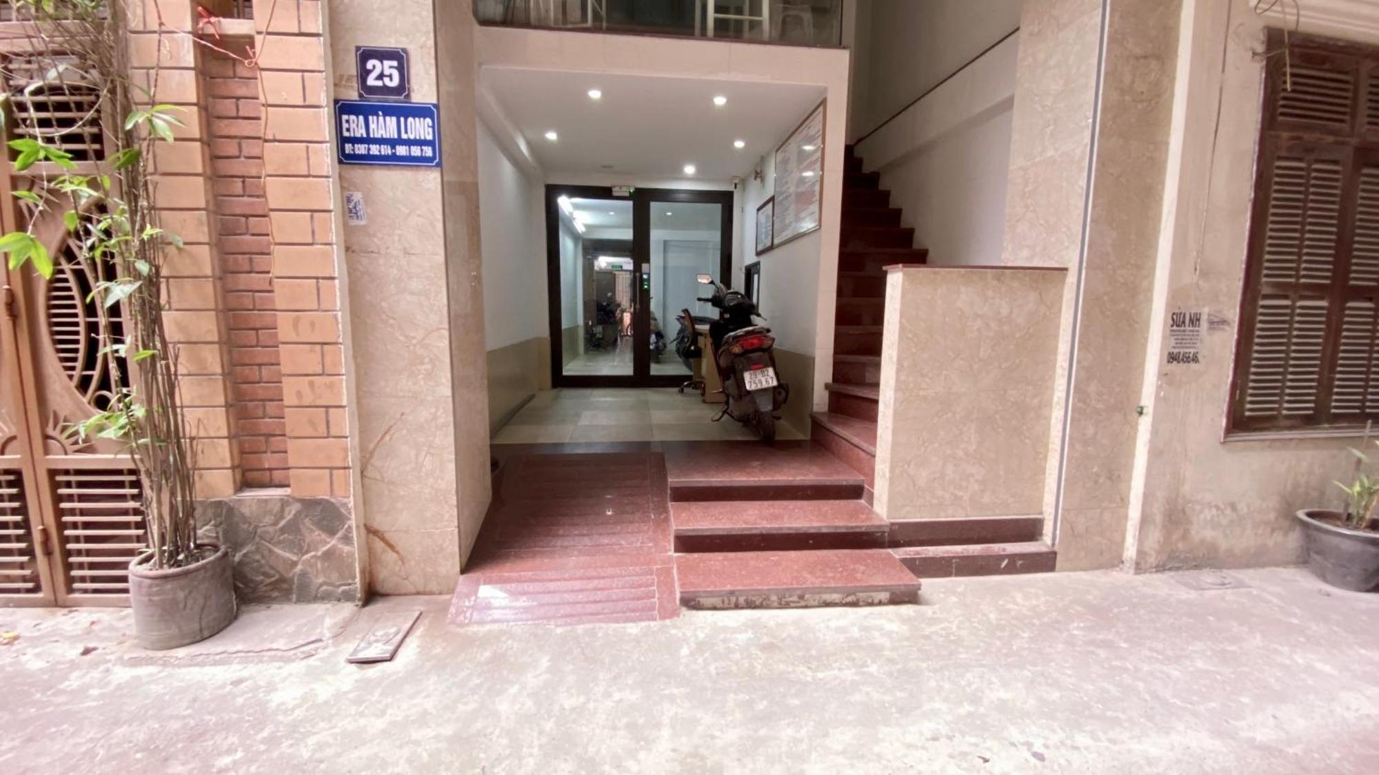 Era Apartment Ham Long Hanoi Kültér fotó